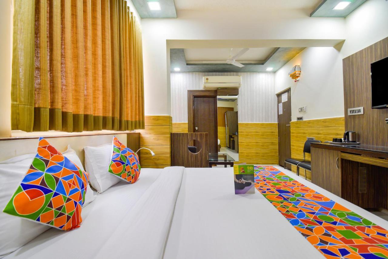 Fabhotel Kohinoor Plaza Ahmedabad Esterno foto